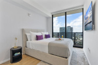 Luxe Miami Apartment, Great Views, 2 Baths, Downtown Oasis with Premium Amenities